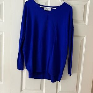 Zenana Outfitters Blue V-Neck Sweater